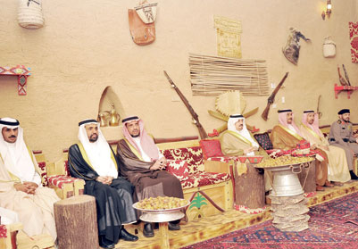 افتتاح قلعة طينية في بريدة برعاية أمير القصيم