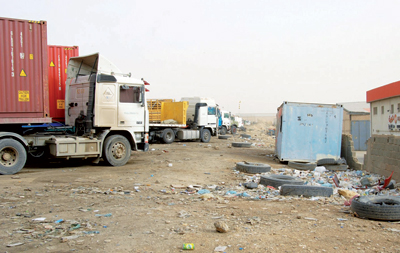 مواقف الشاحنات.. هل تليق بالرياض؟