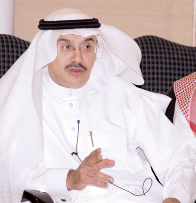 دعوة صريحة لتنشيط الإقراض العقاري وتهدئة «الاستهلاكي»