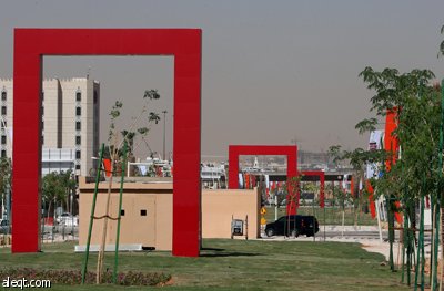 طريق الملك عبدالله.. استراتيجية فك الزحام المروري في الرياض بنصف مليون سيارة يومياً