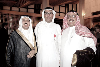 الرئيس الفرنسي يمنح كامل المنجّد وسام «جوقة الشرف» لجهوده في تنمية العلاقات التجارية