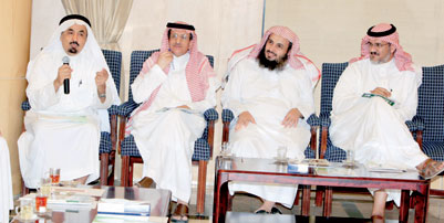 الزكاة والدخل: أغلبية مكلفينا بقالة وحلاق.. والإيرادات تعكس الاقتصاد