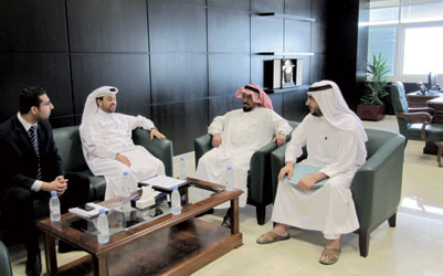 وفد بحريني يطلع على تجربة «المصلحة» في تطبيق النظام الآلي
