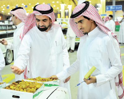 محفظة بـ 20 مليون ريال تمول مشاريع للشباب في تجارة التمور