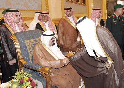 خادم الحرمين يصل إلى الرياض قادمًا من جدة