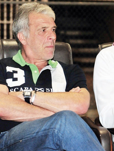 جيريتس يرتبط بممرضة سعودية ويعتنق الإسلام