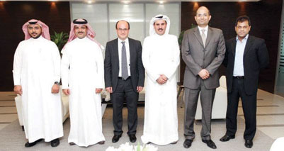 رئيس مجموعة الاتصالات السعودية يطلع على إنجازات VIVA الكويت