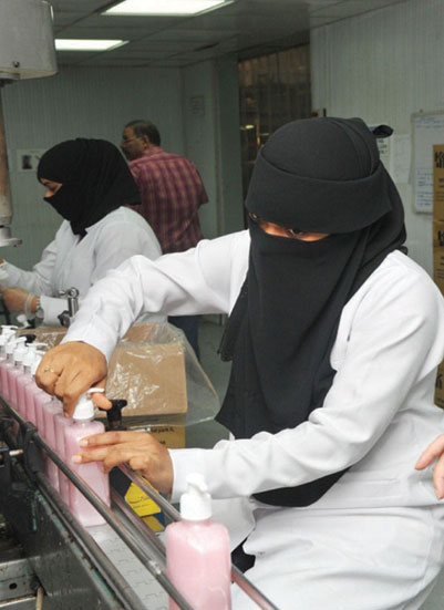 افتتاح مصانع نسائية في الخرج وتوظيف 500 فتاة