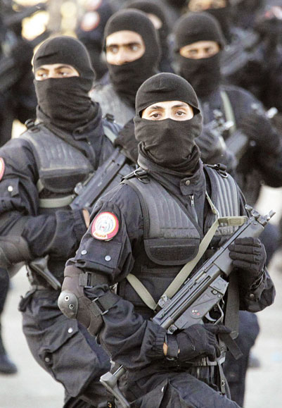 ولي العهد: لا يدخل خزانة الدولة ريالٌ واحدٌ من الحجاج