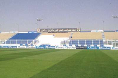 ملعب الهلال .. الأرض عدلت بالليزر والعشبة عولجت في مشتل