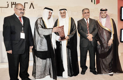 غلاء الأراضي وارتفاع أسعار المواد وتكاليف الإنشاء أهم معوقات الإسكان في الخليج