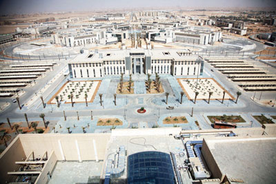 متعب بن عبد الله: الانتهاء من الجامعة الطبية خلال 5 أشهر