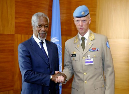 تعيين الجنرال النرويجي روبرت مود رئيسا لمراقبي الأمم المتحدة في سوريا