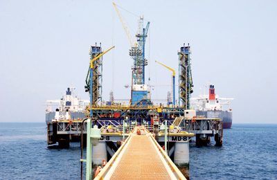 النعيمي: المملكة تخطط لزيادة احتياطي النفط إلى 70 %