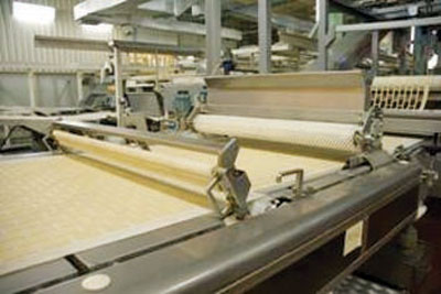 الشركة الوطنية لصناعة البسكويت والحلويات تستحوذ على حصة سوقية كبيرة في المملكة