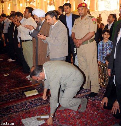 الرئيس الإيراني يزور المسجد النبوي الشريف