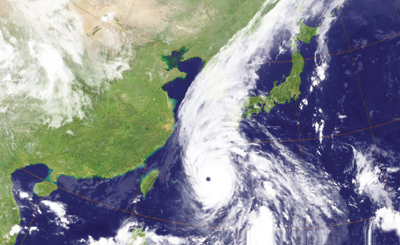 إعصار «سانبا» يضرب أولسان.. الهلال في خطر