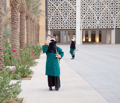 توظيف 1200 سعودية في تشغيل جامعات البنات وصيانتها