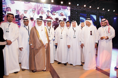 شباب وشابات الأعمال يعرضون 300 مشروع على وزير الإعلام