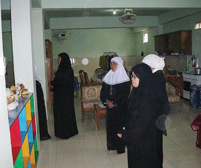 «اتفاقية مفتوحة» ترفع رواتب الخادمات الفلبينيات إلى 1900 ريال