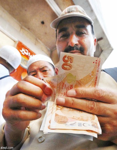 «العمودي للصرافة» تحقق الالتزام الكامل بأخلاقيات المهنة