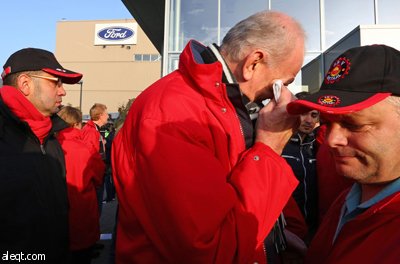 قصة مصورة : فورد تقرر إغلاق مصنعها في بلجيكا .. والحزن يخيم على موظفيها