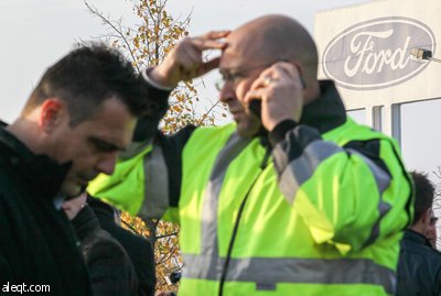 قصة مصورة : فورد تقرر إغلاق مصنعها في بلجيكا .. والحزن يخيم على موظفيها