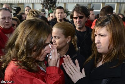 قصة مصورة : فورد تقرر إغلاق مصنعها في بلجيكا .. والحزن يخيم على موظفيها