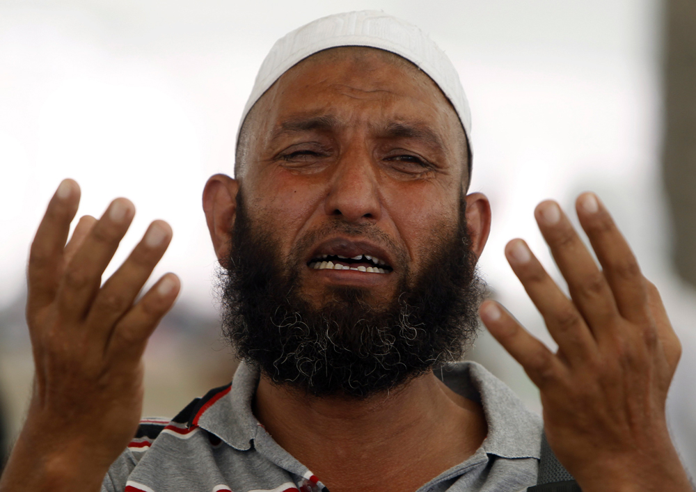 قصة مصورة : ضيوف الرحمن ينهون مناسك الحج اليوم