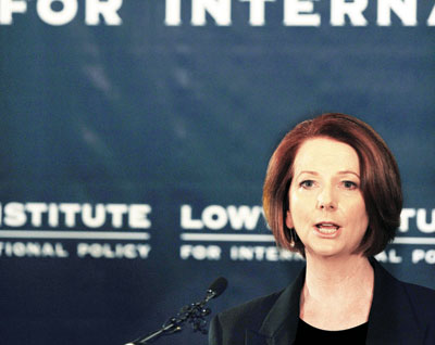 رئيسة وزراء أستراليا جوليا جيلارد تتحدث حول "أستراليا في القرن الآسيوي"، للإعلان عن الخطة الطموحة الواردة في ورقة بيضاء وتهدف إل