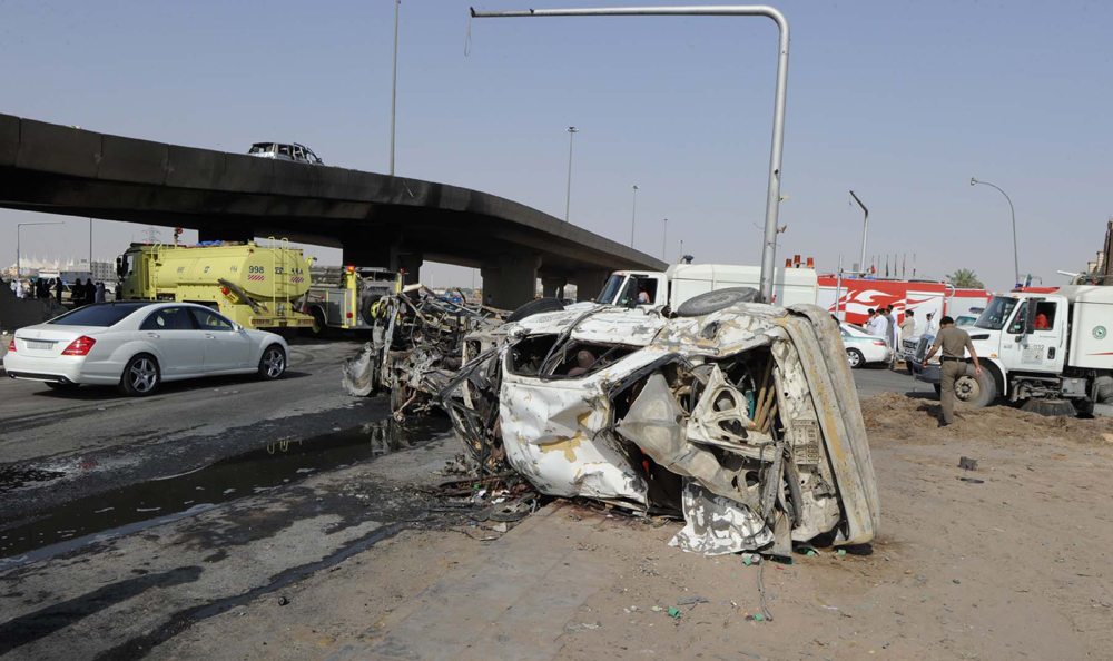 قصة مصورة.. انفجار شاحنة الغاز في الرياض بعدسات وكالات الأنباء