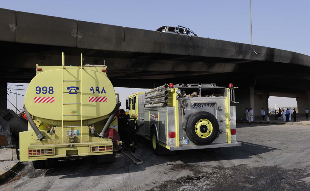 قصة مصورة.. انفجار شاحنة الغاز في الرياض بعدسات وكالات الأنباء
