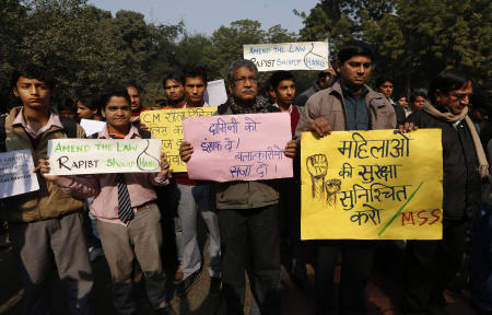 توجيه اتهامات بالقتل لستة أشخاص في قضية اغتصاب الفتاة الهندية