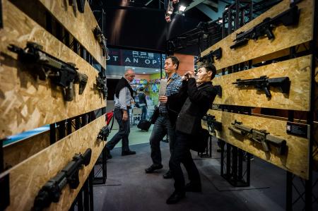 قصة مصورة: إنطلاق معرض الألعاب في هونج كونج