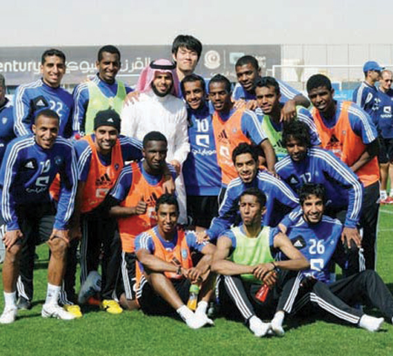 أصدقاء الشلهوب: لا تجلس .. ارحل