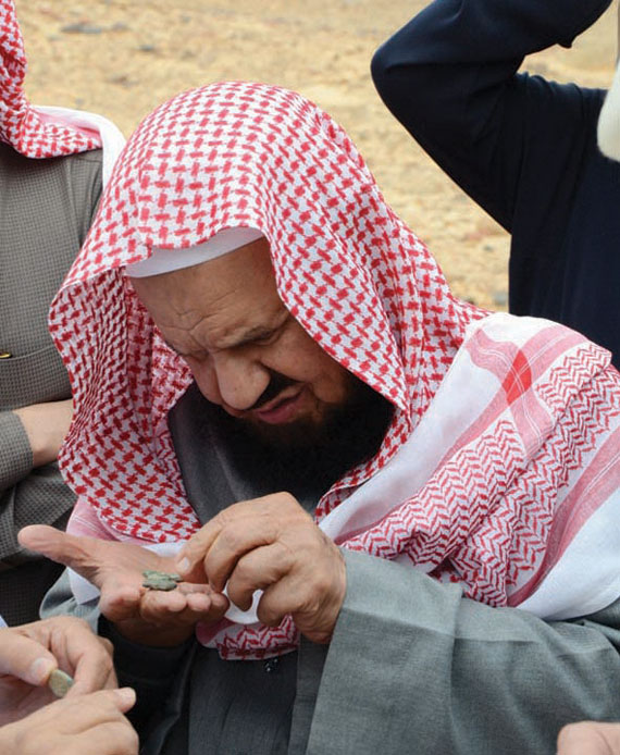 المنيع والمطلق: الآثار ثروة والتعدّي عليها خيانة