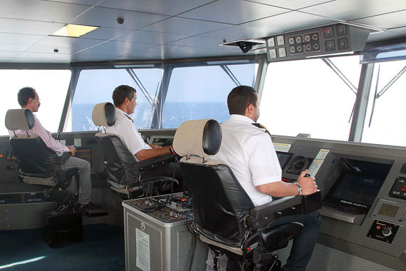 قصة مصورة : رحلة عبر عباراتي فرسان وجازان