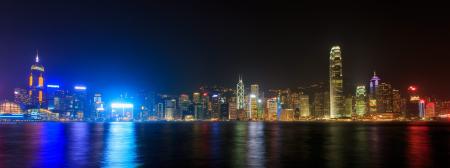 الرياض بين الأمطار وساعة الأرض