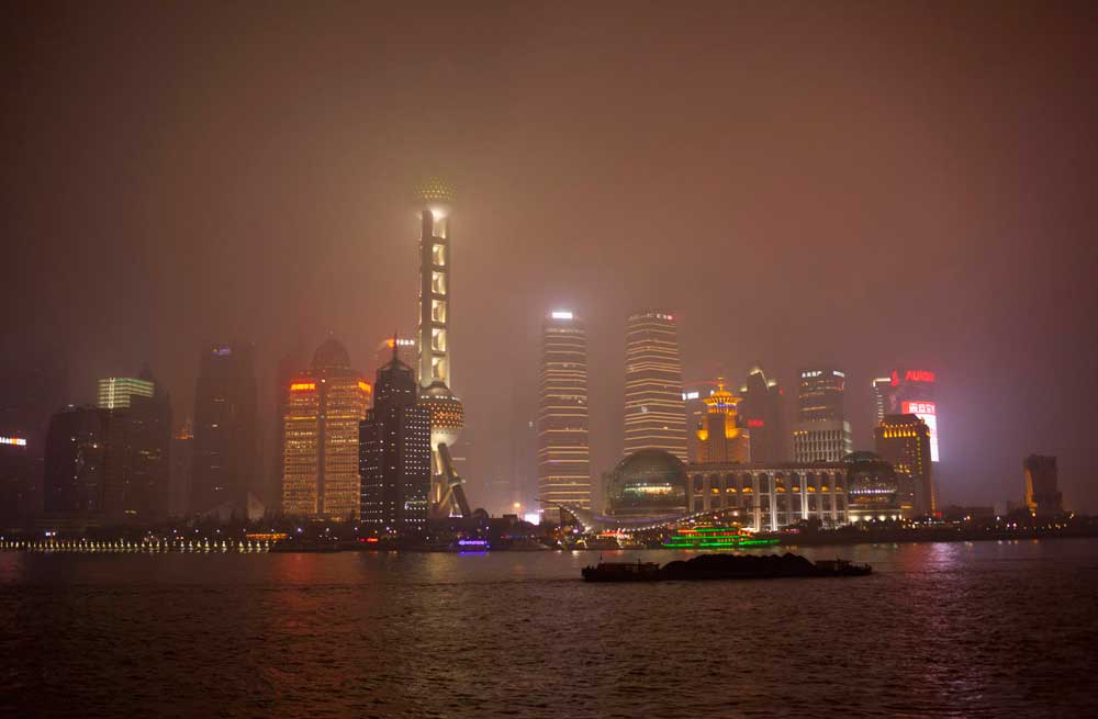 الرياض بين الأمطار وساعة الأرض