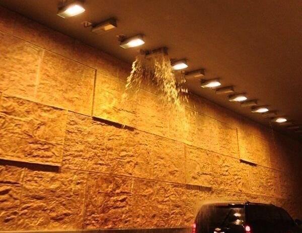 الرياض بين الأمطار وساعة الأرض