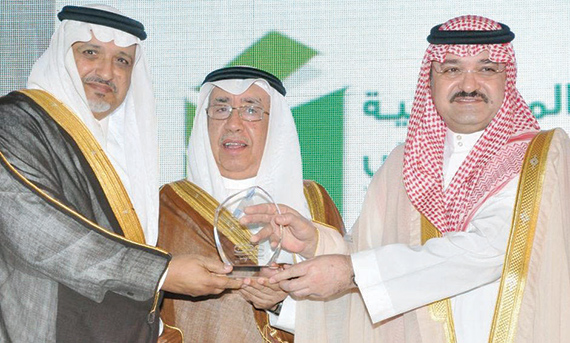 د. فيصل العقيل: تحويل برامج المسؤولية الاجتماعية إلى استراتيجيات مستدامة لن يتحقق دون ميثاق