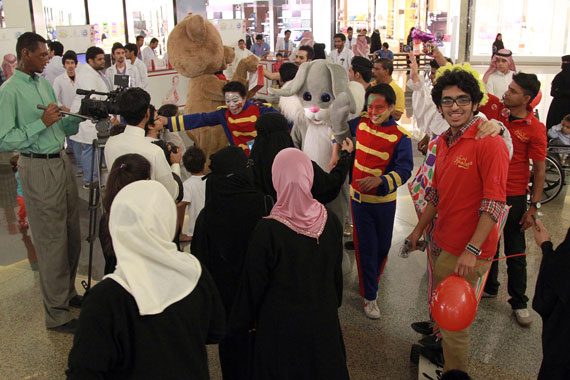 قصة مصورة : "يسلم فمك" .. حملة للكشف المبكر عن سرطان الفم