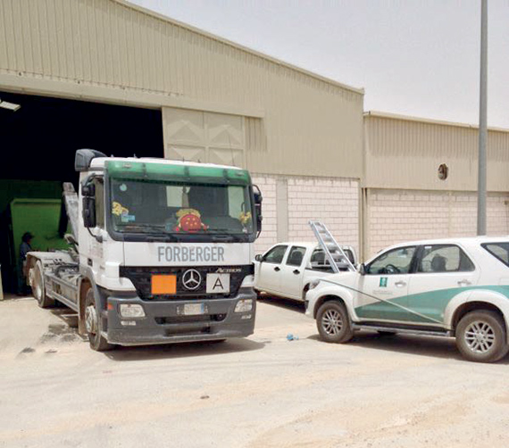 «التجارة» تحقق مع مصنع «إندومي» لكشف المتلاعبين في توزيع الدقيق