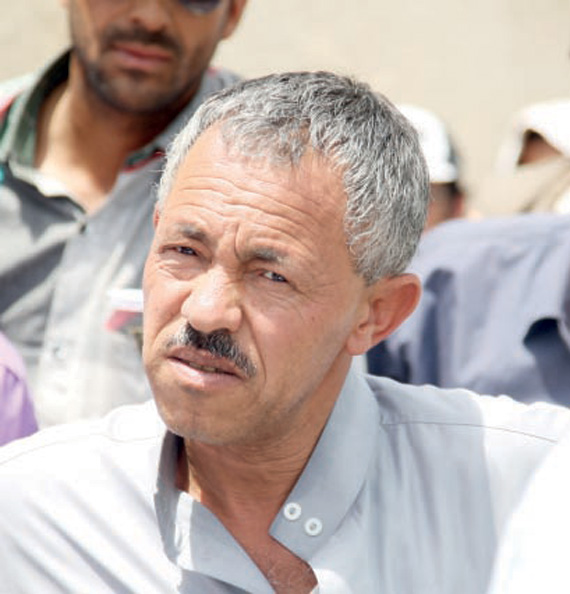 مصريّ يقطع 800 كيلو متر لتعديل وضعه