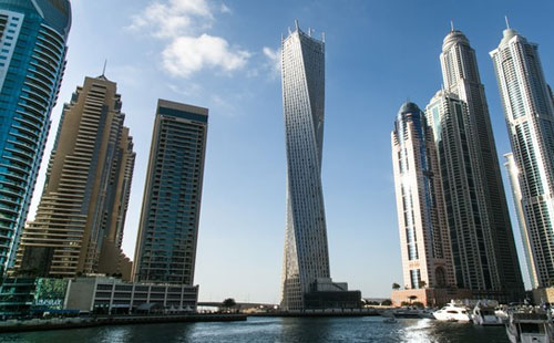 دبي تدشن أعلى برج "لولبي" بالعالم غدا الاثنين