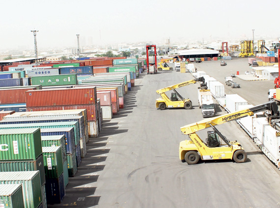 دراسة لربط بعض المدن الصناعية بـ «الخط الحديدي»