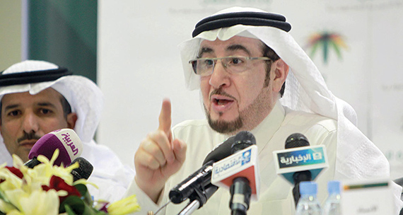 ربط الاستقدام بالتوظيف أول أغسطس المقبل