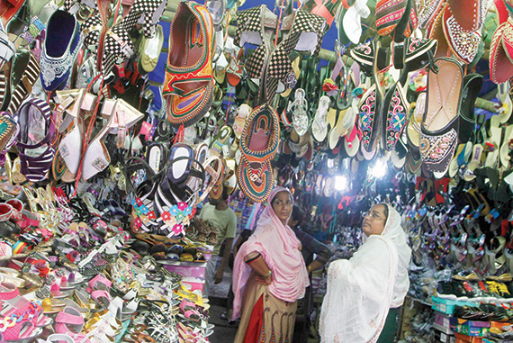 الهند تخفف شروط الاستثمار الأجنبي