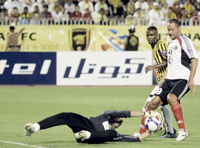 بايانو وجوبسون.. «مرتاحين»