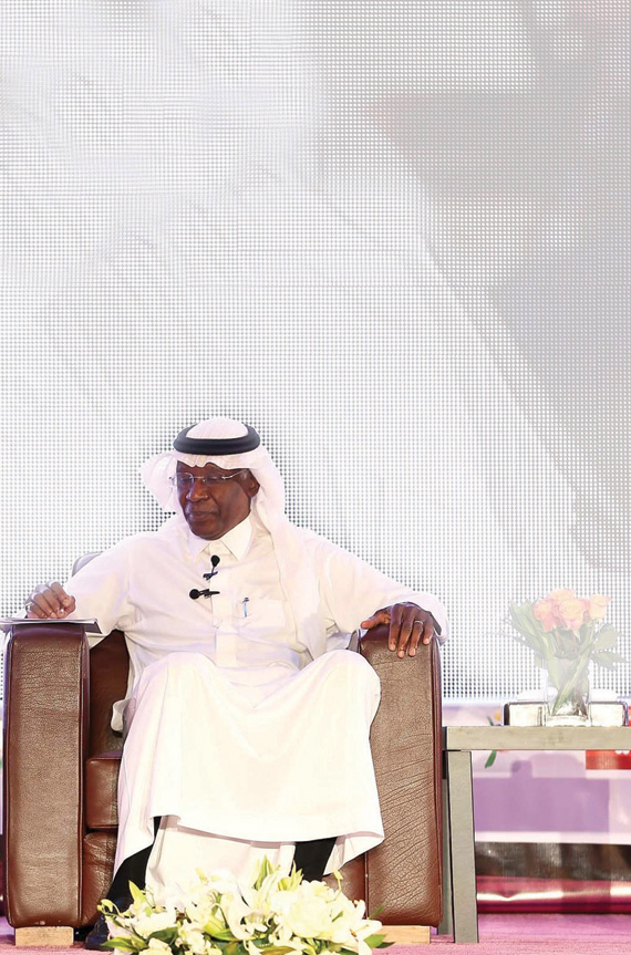 عيد في «المالية».. المهمّة الديون